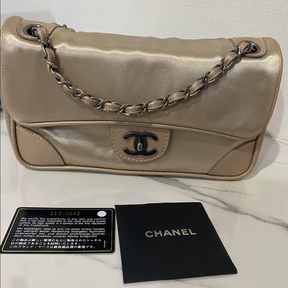 🤍Chanel classic satin single flaps 🤍 - Picture 2 of 14
